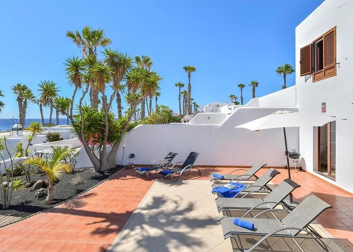 Puerto Chico 2 Apartment *