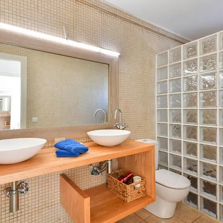 아파트 Puerto Chico 2 *