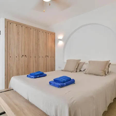 Puerto Chico 2 아파트 *